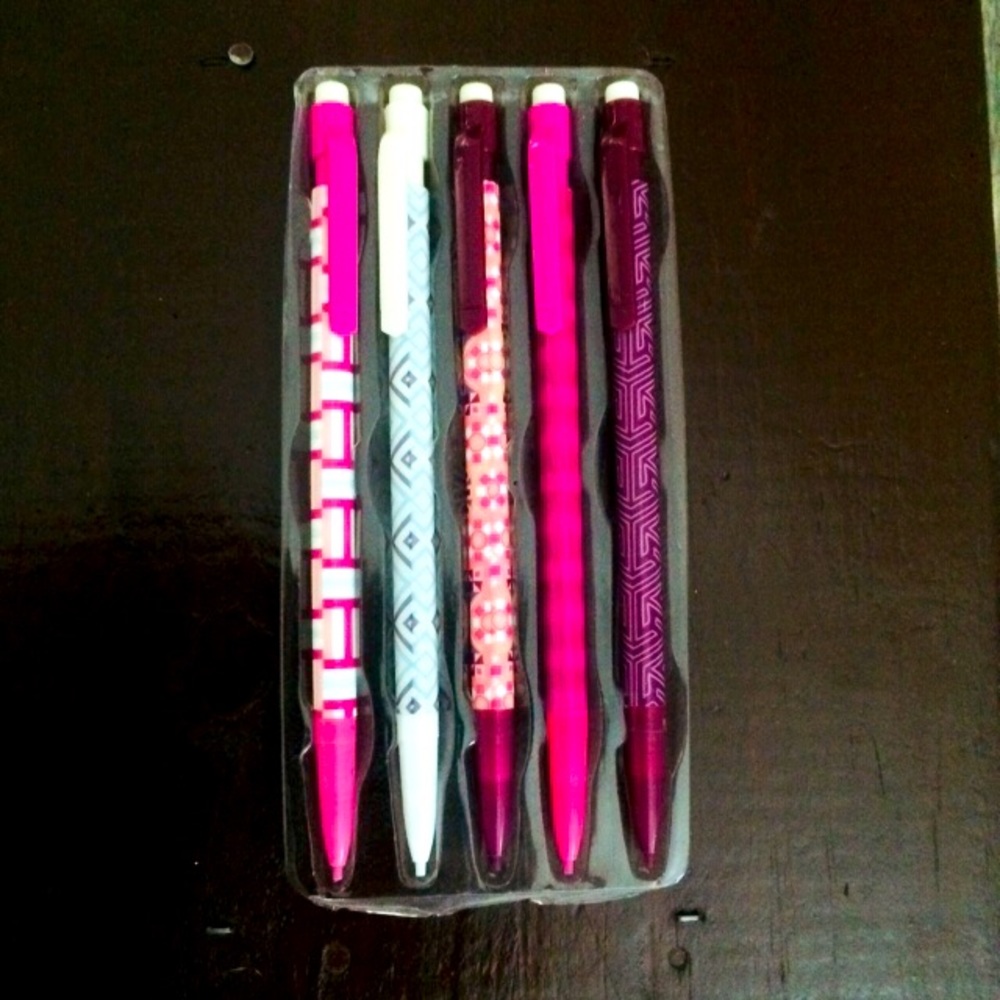 New 5 pcs of plastic mechanical pencils